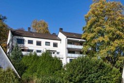 Hauptbild Wunderschöne Komfort-Wohnung in bevorzugter Lage vom Herdecker Nacken! Kamin, Garage, Parkett